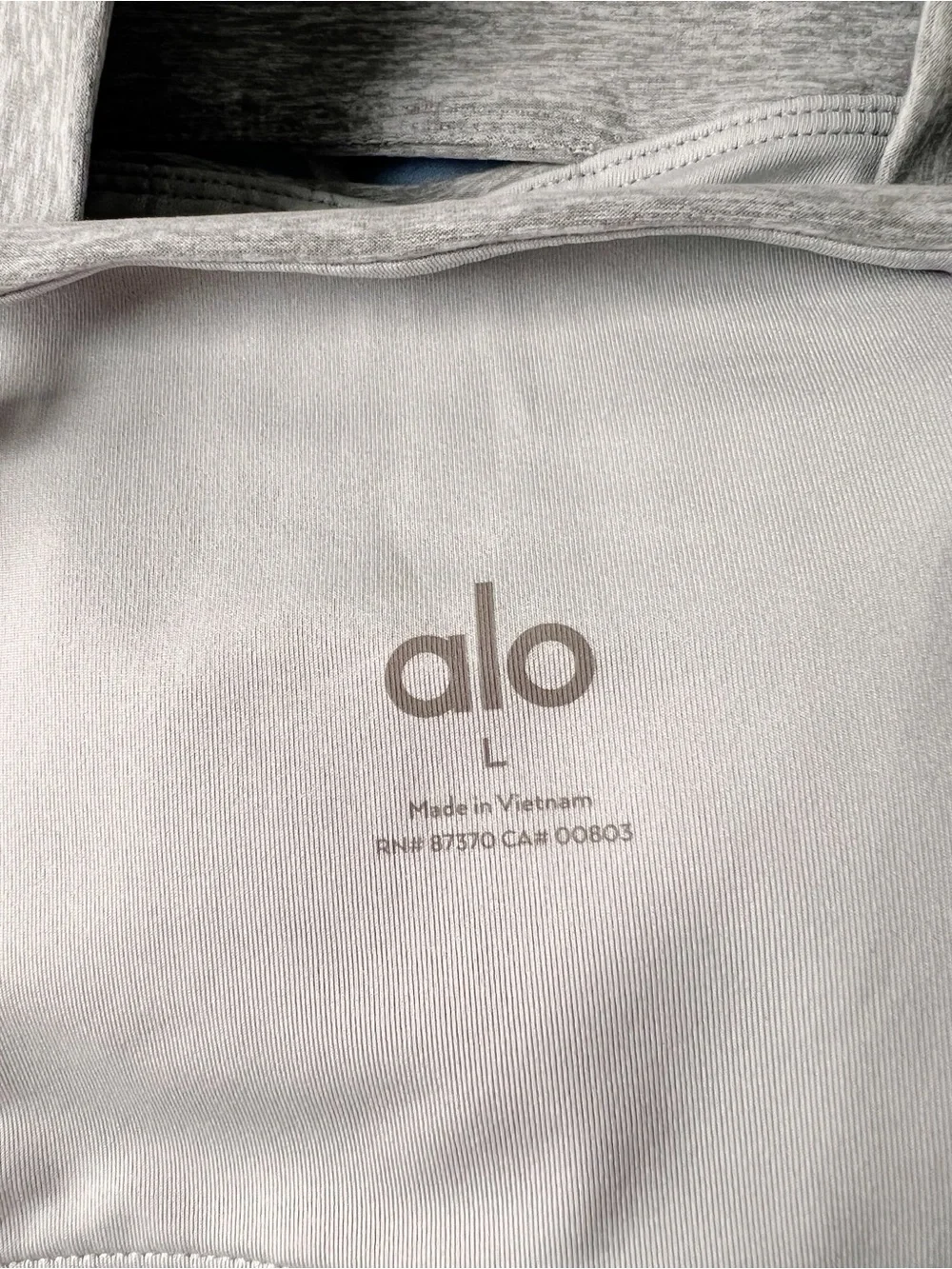 ALO Yoga Alosoft Highlight Bra in Athletic Heather Gray Size Large